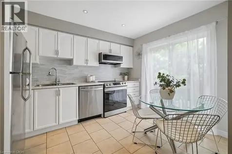 39 Pinewoods Drive Stoney Creek ON L8J 3Z4