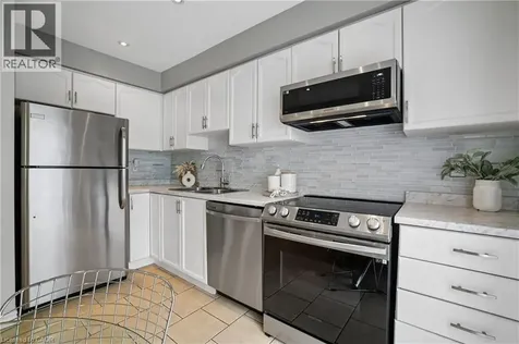 39 Pinewoods Drive Stoney Creek ON L8J 3Z4