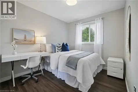 39 Pinewoods Drive Stoney Creek ON L8J 3Z4