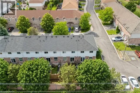 39 Pinewoods Drive Stoney Creek ON L8J 3Z4