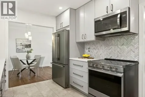 417 Meadowhill Road Burlington ON L7L 3L5