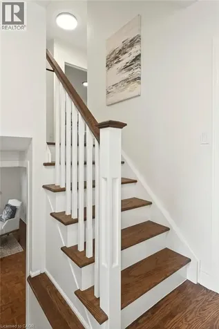 417 Meadowhill Road Burlington ON L7L 3L5