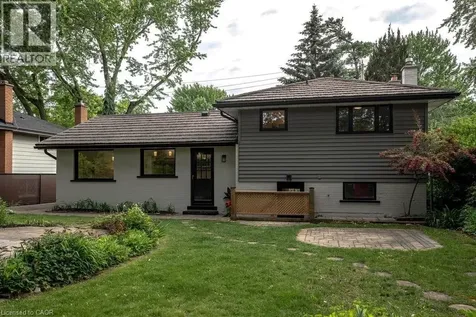 417 Meadowhill Road Burlington ON L7L 3L5