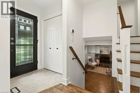 417 Meadowhill Road Burlington ON L7L 3L5