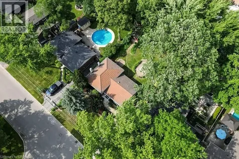 417 Meadowhill Road Burlington ON L7L 3L5