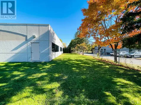2490 Don Reid Drive Ottawa ON K1H 1E1
