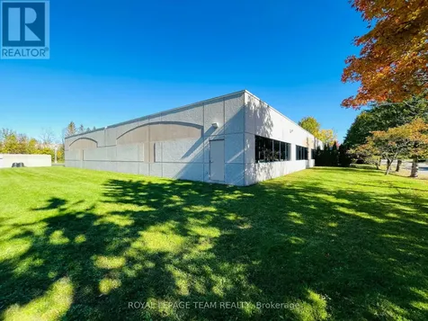 2490 Don Reid Drive Ottawa ON K1H 1E1