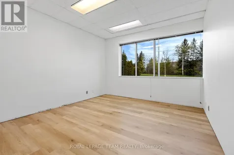 2490 Don Reid Drive Ottawa ON K1H 1E1