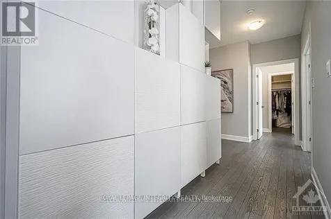 310 Jatoba Private Ottawa ON K2V 0E7