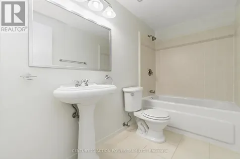 3103 Armada Avenue Ottawa ON K1T 1T6