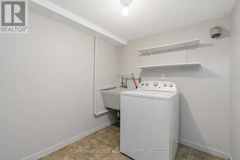 3103 Armada Avenue Ottawa ON K1T 1T6
