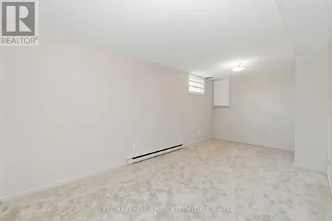 3103 Armada Avenue Ottawa ON K1T 1T6