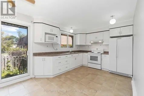 3103 Armada Avenue Ottawa ON K1T 1T6