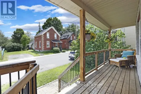 61 Herriott Street Carleton Place ON K7C 2A6
