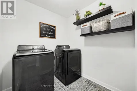 95 Russet Terrace Ottawa ON K2J 6E8