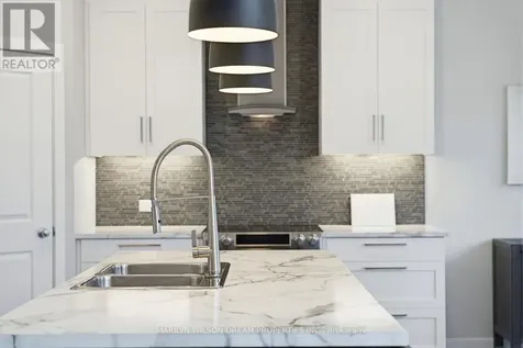 304 Andalusian Crescent Ottawa ON K2V 0C2