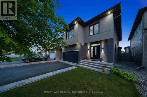 304 Andalusian Crescent Ottawa ON K2V 0C2