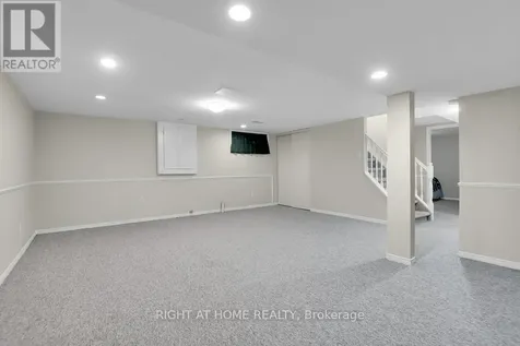 2159 Monson Crescent Ottawa ON K1J 6A7