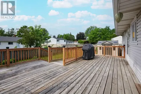 2159 Monson Crescent Ottawa ON K1J 6A7