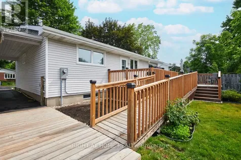 2159 Monson Crescent Ottawa ON K1J 6A7
