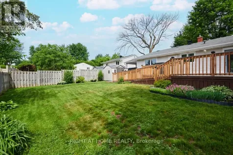 2159 Monson Crescent Ottawa ON K1J 6A7
