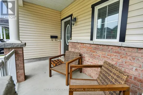 166 Lily Pond Street Ottawa ON K2M 0J5