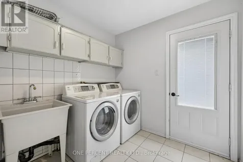 6343 Mattice Avenue Ottawa ON K1C 2G1