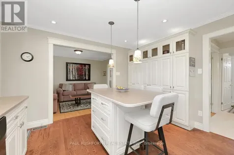 2189 Emard Crescent Ottawa ON K1J 6K5