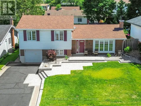 2189 Emard Crescent Ottawa ON K1J 6K5
