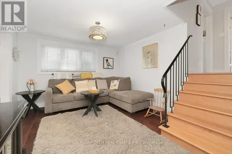 2189 Emard Crescent Ottawa ON K1J 6K5