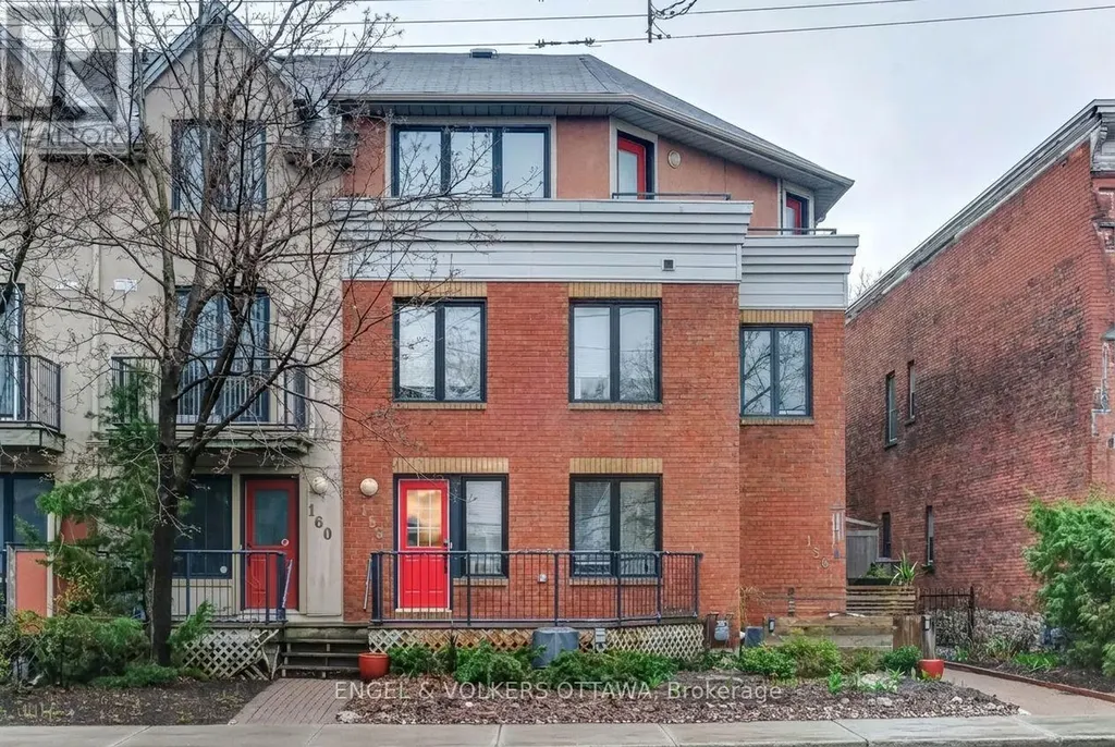 158 Rochester Street Ottawa ON K1R 7M4