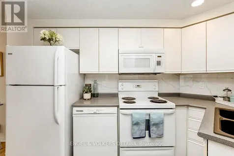 158 Rochester Street Ottawa ON K1R 7M4