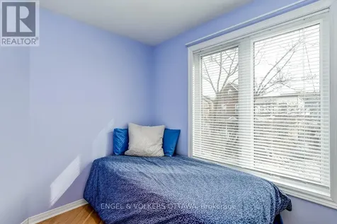 158 Rochester Street Ottawa ON K1R 7M4
