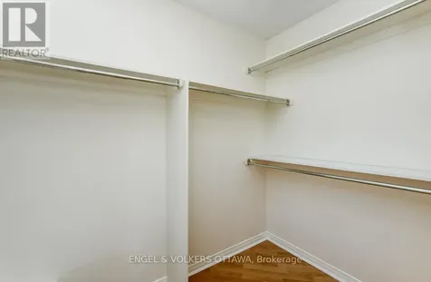 158 Rochester Street Ottawa ON K1R 7M4
