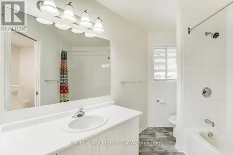 158 Rochester Street Ottawa ON K1R 7M4