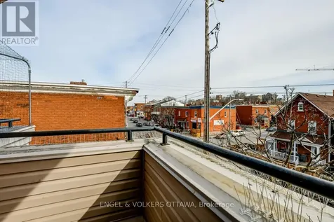 158 Rochester Street Ottawa ON K1R 7M4