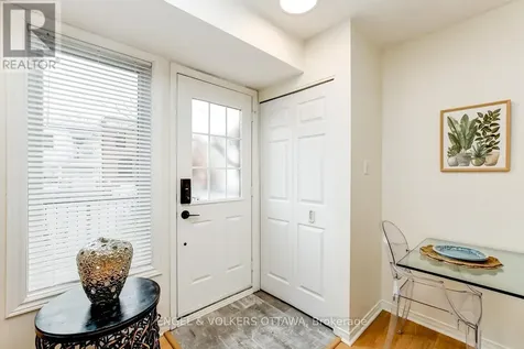 158 Rochester Street Ottawa ON K1R 7M4
