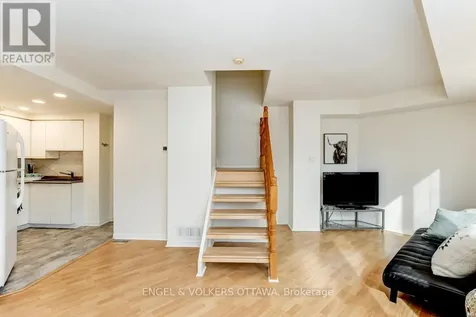 158 Rochester Street Ottawa ON K1R 7M4