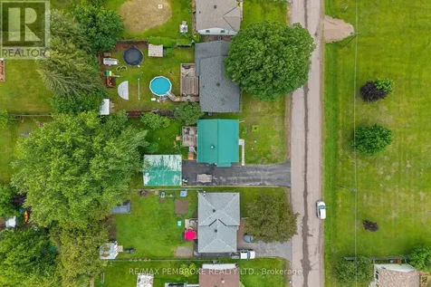 626 Stafford Street Laurentian Valley ON K8A 6T8
