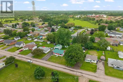 626 Stafford Street Laurentian Valley ON K8A 6T8