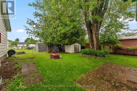 626 Stafford Street Laurentian Valley ON K8A 6T8