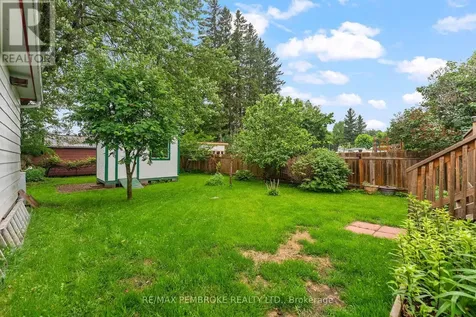 626 Stafford Street Laurentian Valley ON K8A 6T8