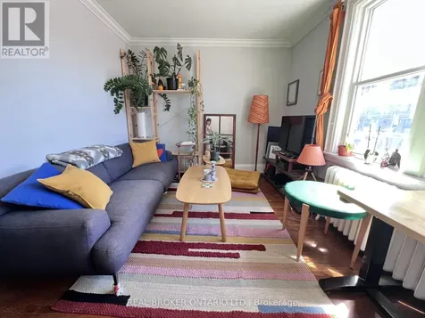 770 St Clair Avenue West Toronto (humewood-cedarvale) ON M6C 1B5