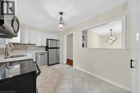 306 Appleby Road Ancaster ON L9G 2V7