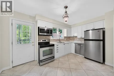 306 Appleby Road Ancaster ON L9G 2V7