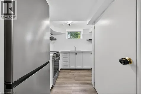 306 Appleby Road Ancaster ON L9G 2V7