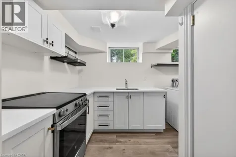 306 Appleby Road Ancaster ON L9G 2V7
