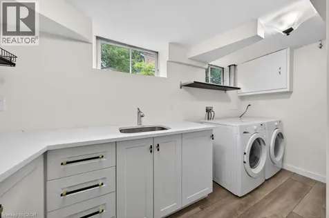 306 Appleby Road Ancaster ON L9G 2V7