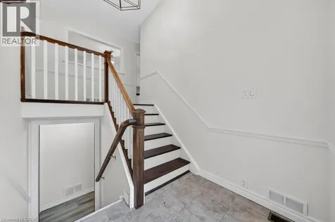 306 Appleby Road Ancaster ON L9G 2V7