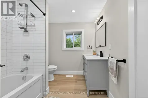8717 Beachwood Road Wasaga Beach ON L9Z 2G5